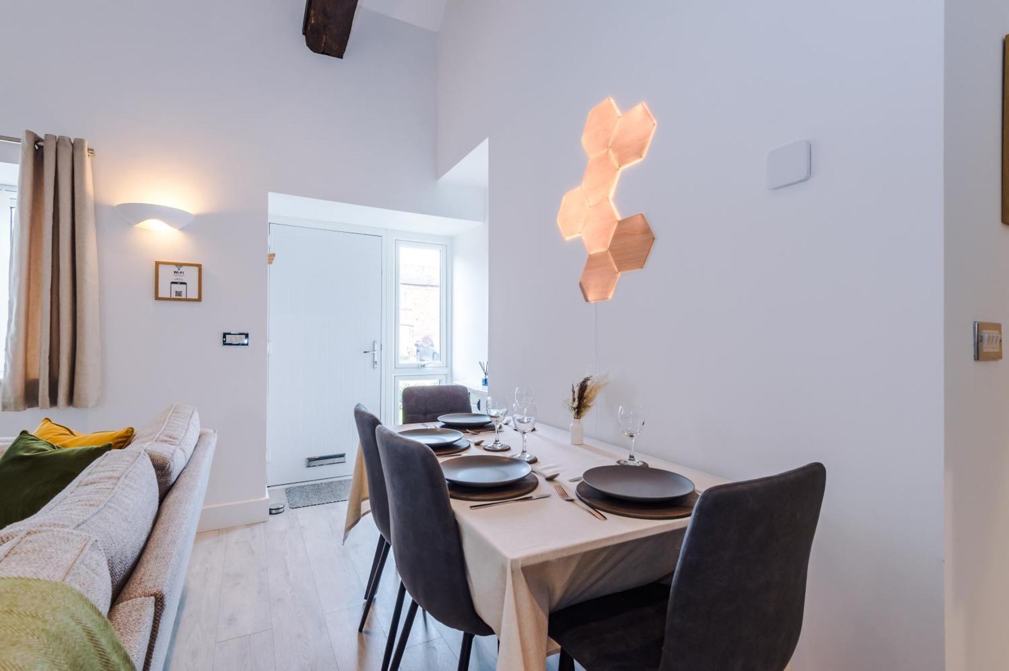 Number 21: A Breathtaking Chester Cottage With Parking Mollington  Buitenkant foto
